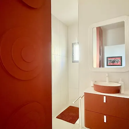 לינה וארוחת בוקר Avec Vue 4*