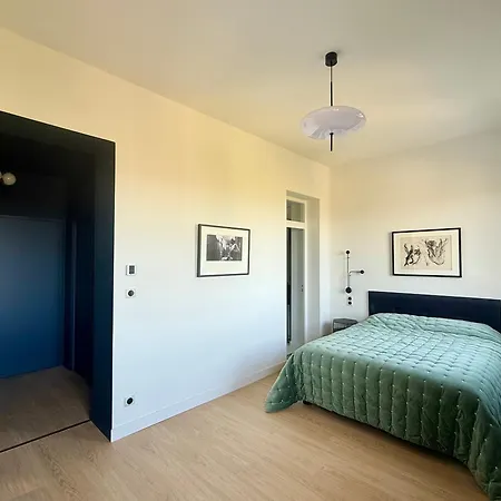 לינה וארוחת בוקר Avec Vue קרקסון